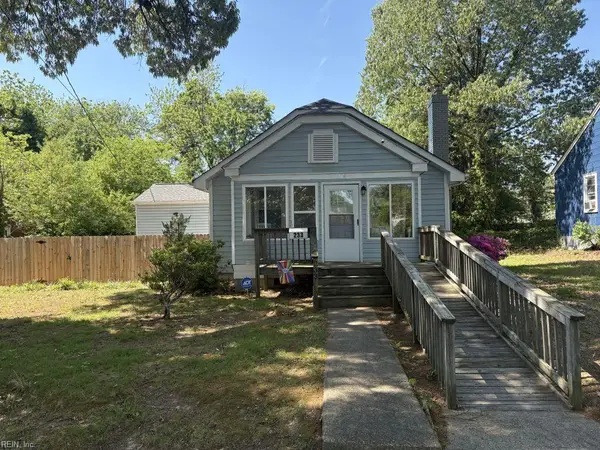 233 Pine Avenue, Newport News, VA 23607