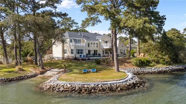 2000 English Cedar Circle, Virginia Beach, VA 23451