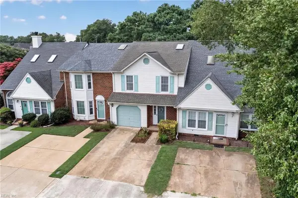6 Lantern Way, Portsmouth, VA 23703