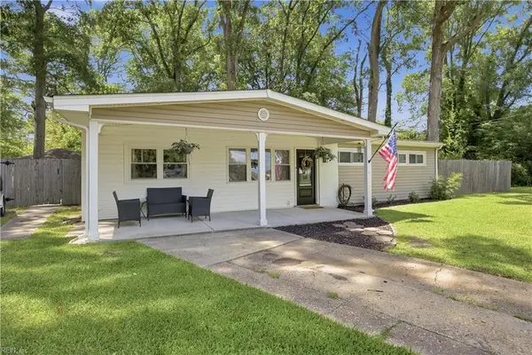 4321 Fontana Court, Chesapeake, VA 23325