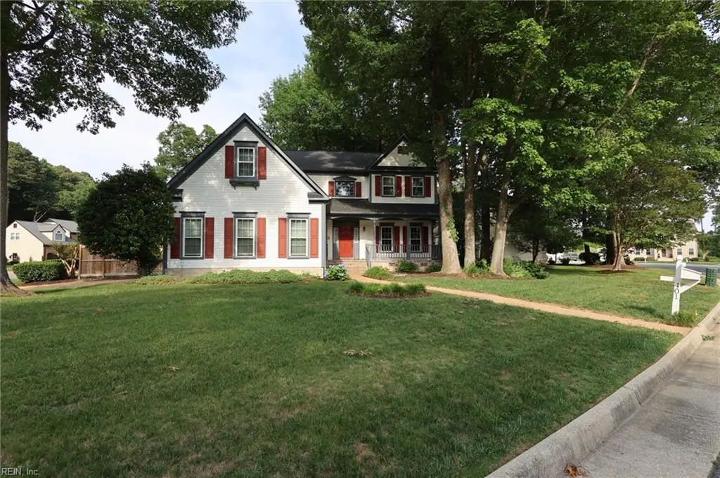 401 Rock Creek Ct Court, Yorktown, VA 23693 - #1