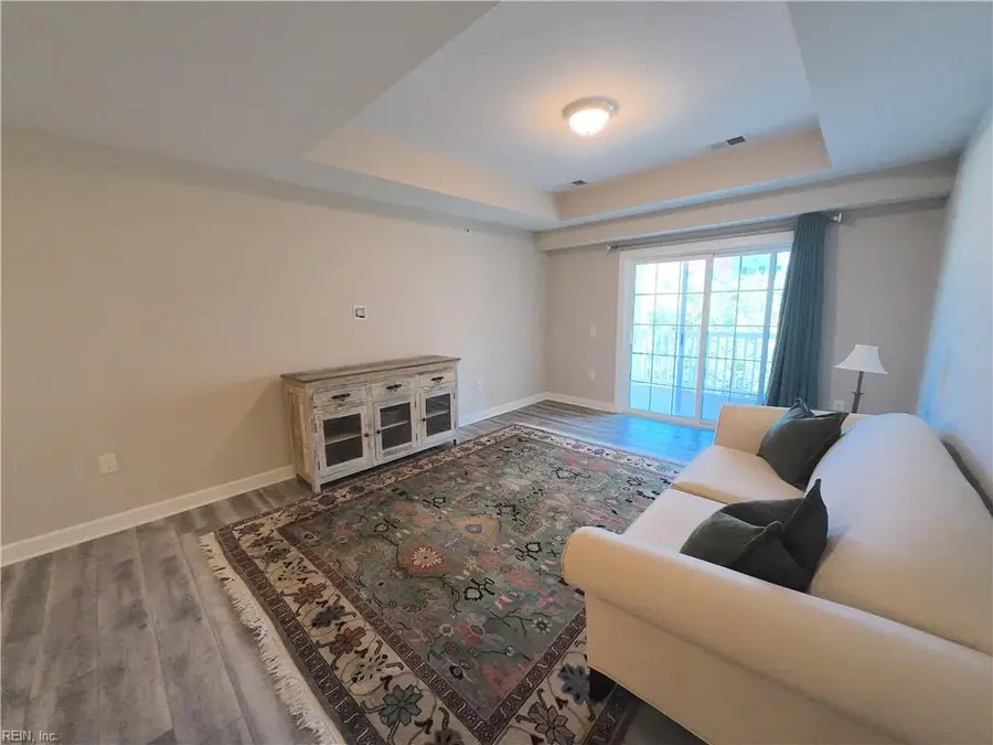 1016 Thoroughgood Way #302, Chesapeake, VA 23324 - #2