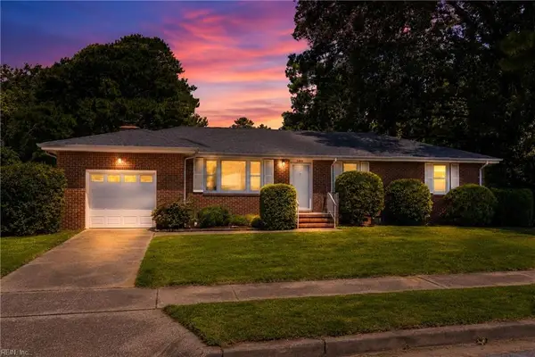 2000 Kenlake Place, Norfolk, VA 23518