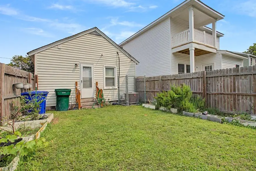 822 31st Street, Newport News, VA 23607 - #2