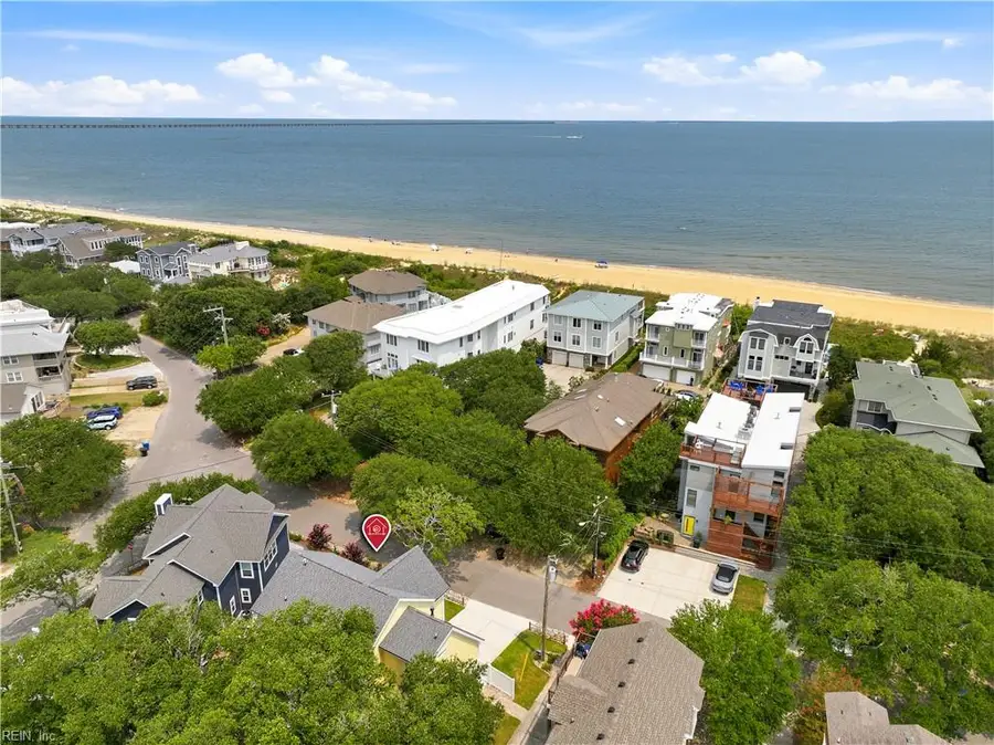 3789 Jefferson Boulevard, Virginia Beach, VA 23455 - #2