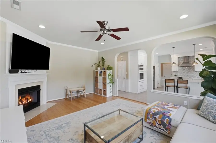 5049 Ocean Way, Norfolk, VA 23518 - #3