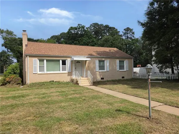 14 Gambol Street, Newport News, VA 23601