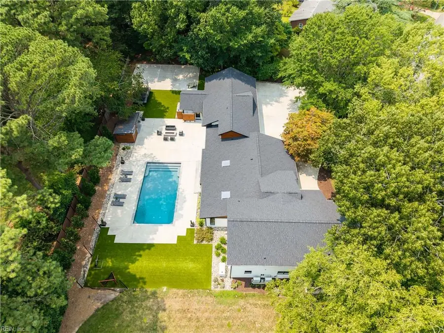 1815 N Alanton Drive, Virginia Beach, VA 23454 - #2