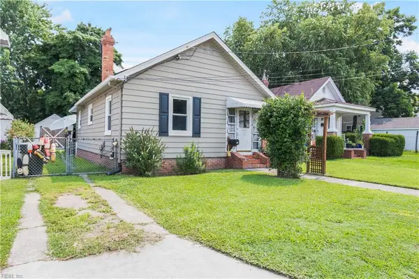 215 E Sewell Avenue, Hampton, VA 23663