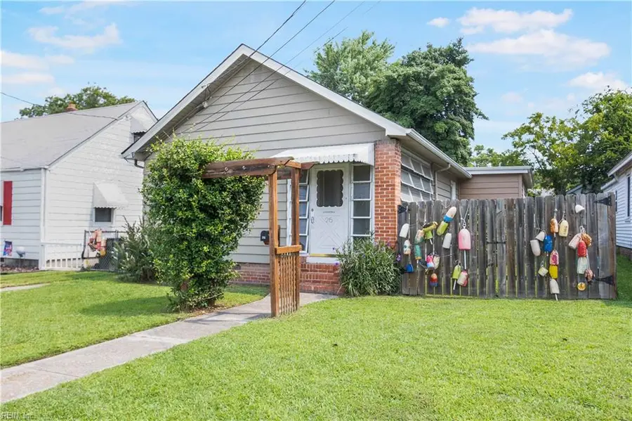 215 E Sewell Avenue, Hampton, VA 23663 - #2