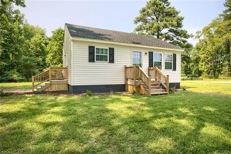 1949 Greys Point Road, Topping, VA 23169 - #3