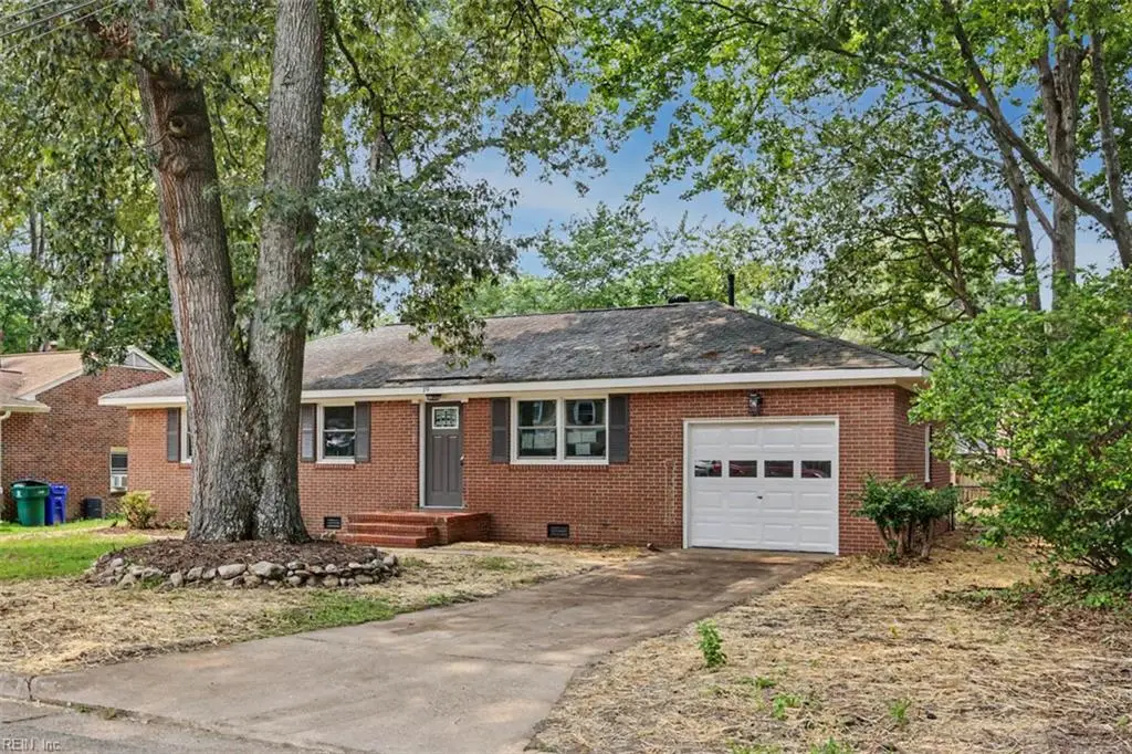 19 Bird Lane, Newport News, VA 23601 - #1