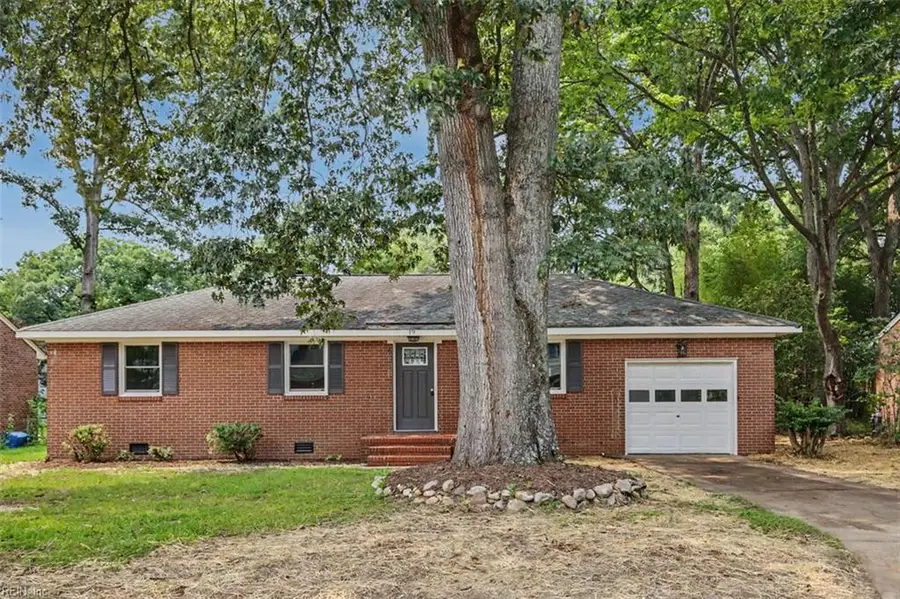 19 Bird Lane, Newport News, VA 23601 - #2