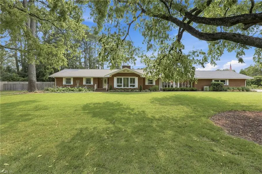 4201 Hermitage Road, Virginia Beach, VA 23455 - #2