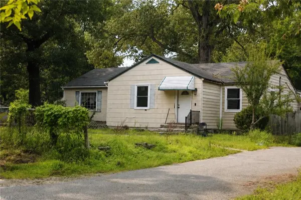 2008 Girard Avenue, Chesapeake, VA 23323