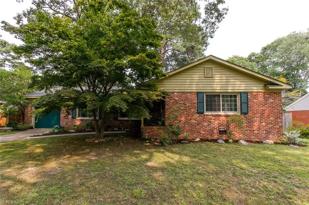 5 Barbour Drive, Newport News, VA 23606 - #1