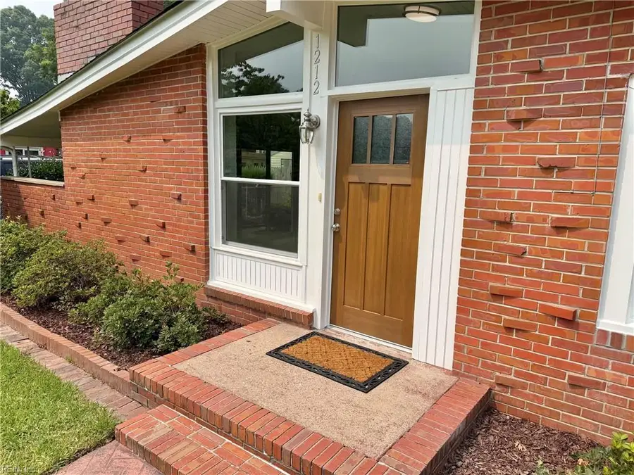 1212 Santeetlah Avenue, Chesapeake, VA 23325 - #3