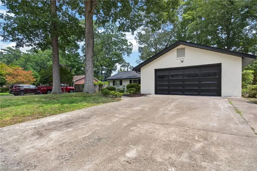 43 Azalea Drive, Hampton, VA 23669 - #3