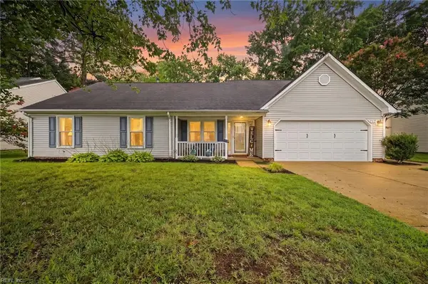 252 Golden Maple Drive, Virginia Beach, VA 23452