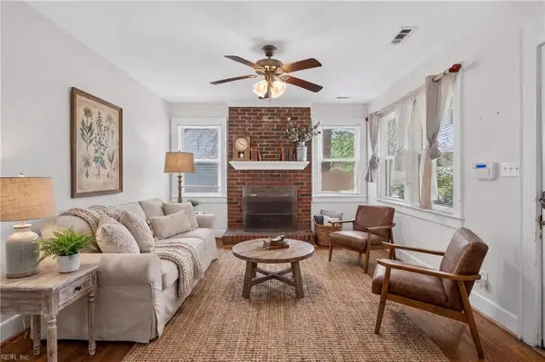 3820 Lenoir Circle, Norfolk, VA 23513