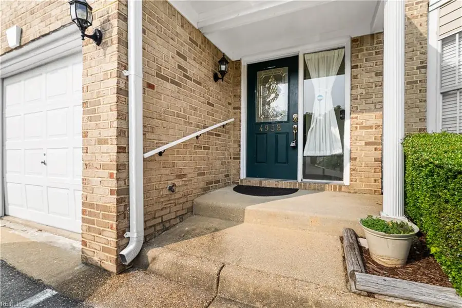 4938 April Avenue, Virginia Beach, VA 23464 - #3