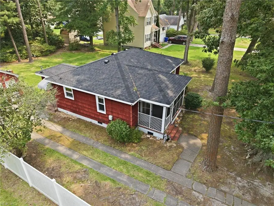 5806 W Norfolk Road, Portsmouth, VA 23703 - #3