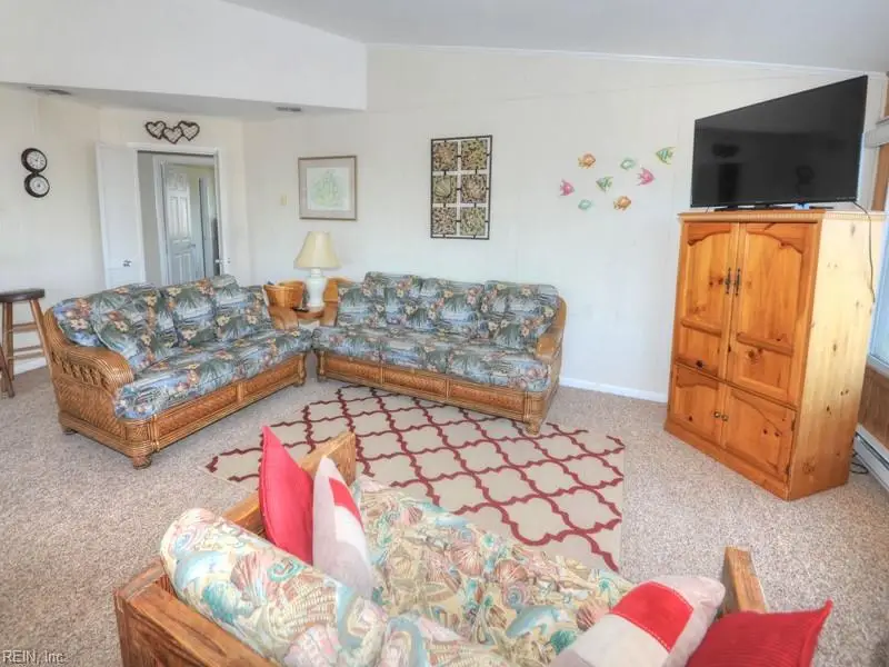 2933 Sandfiddler Rd Road, Virginia Beach, VA 23456 - #3