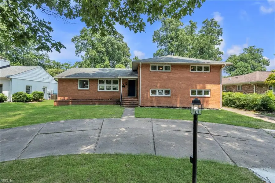 6 Downing Place, Newport News, VA 23606 - #2