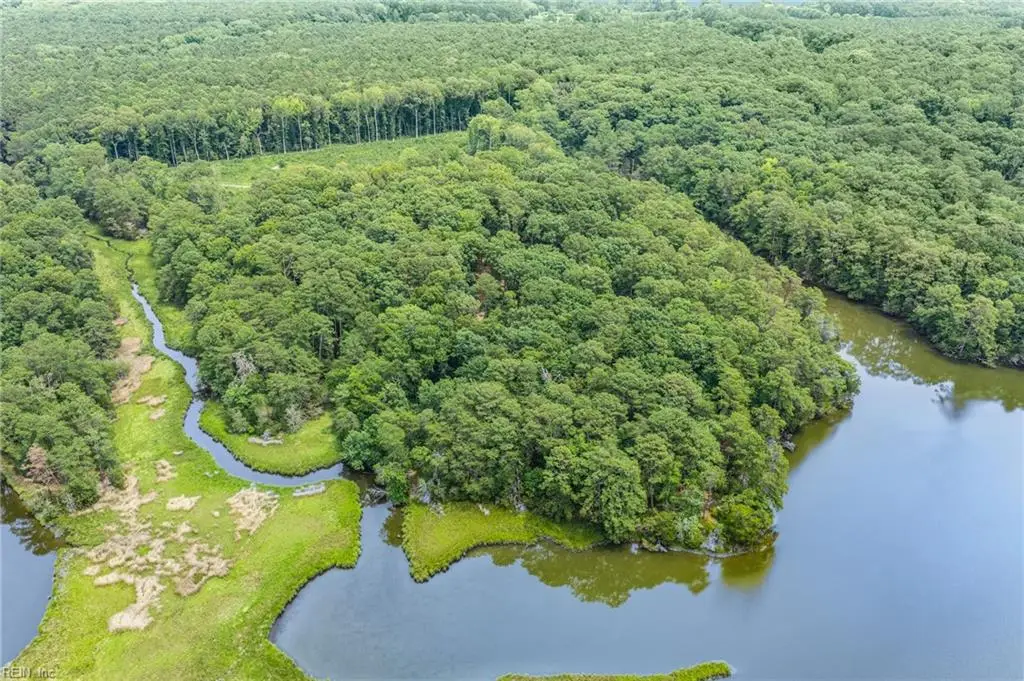 13.7ac Five Gables Woodlands, Gloucester, VA 23061 - #1