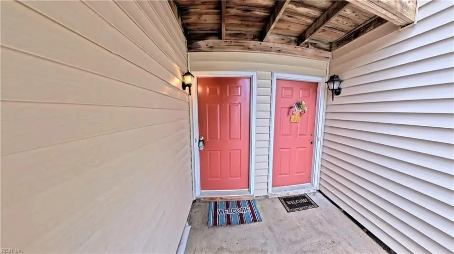 2201 Rock Cliff Reach #A, Chesapeake, VA 23320 - #2