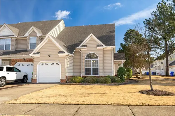 2021 Livingston St, Suffolk, VA 23435