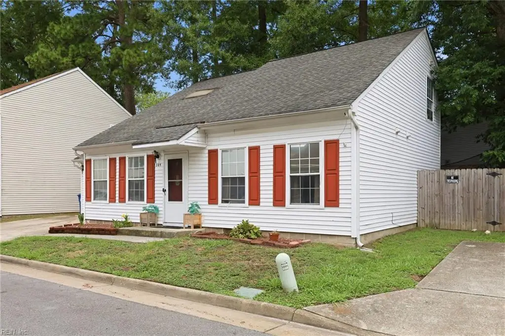 205 Hunt Club Run S, Newport News, VA 23608 - #1