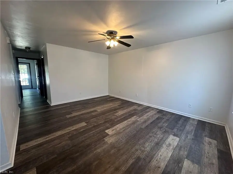 3337 Clover Meadows Drive, Chesapeake, VA 23321 - #2