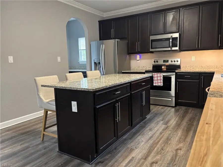 5811 Arthur Avenue, Portsmouth, VA 23703 - #3