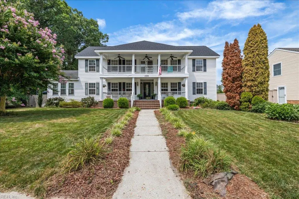 1309 Hawaiian Drive, Virginia Beach, VA 23454 - #1