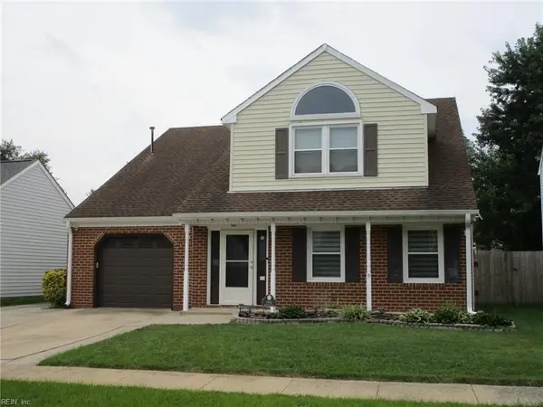 1953 Arlington Arch Drive, Virginia Beach, VA 23464