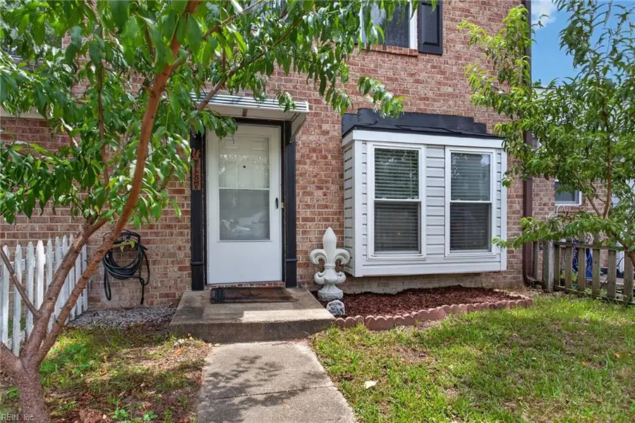 716 Oak Hurst Court Court #716, Virginia Beach, VA 23462 - #3