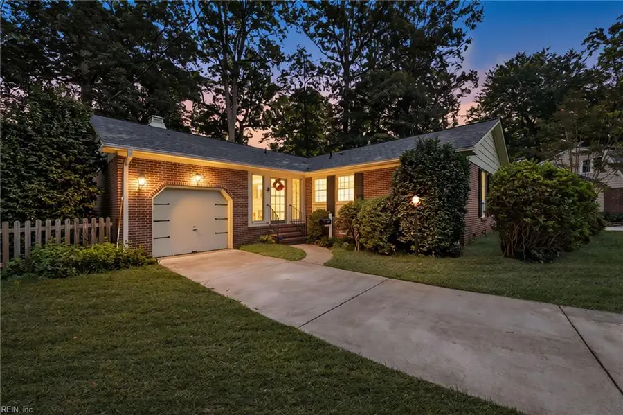 187 Corinthia Drive, Newport News, VA 23608 - #2