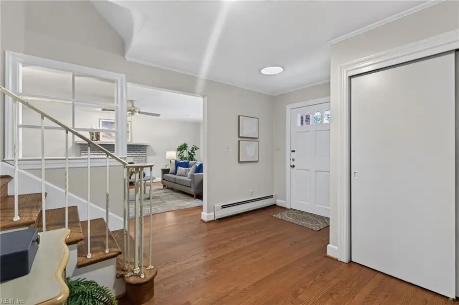 3375 Lynnwood Drive, Virginia Beach, VA 23452 - #2