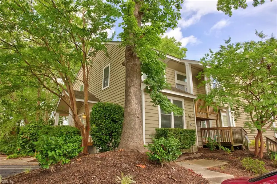 2719 Seashore Cove, Virginia Beach, VA 23454 - #2
