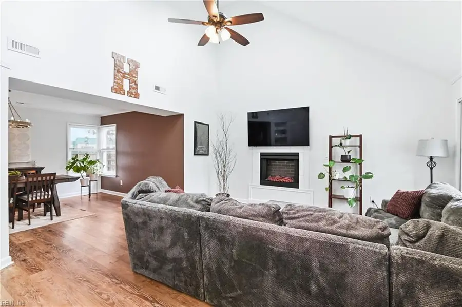 1516 Newport Circle, Virginia Beach, VA 23453 - #2
