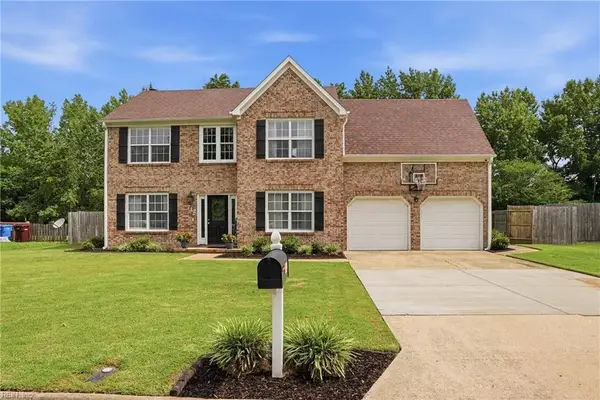 712 Woodcott Drive, Chesapeake, VA 23322