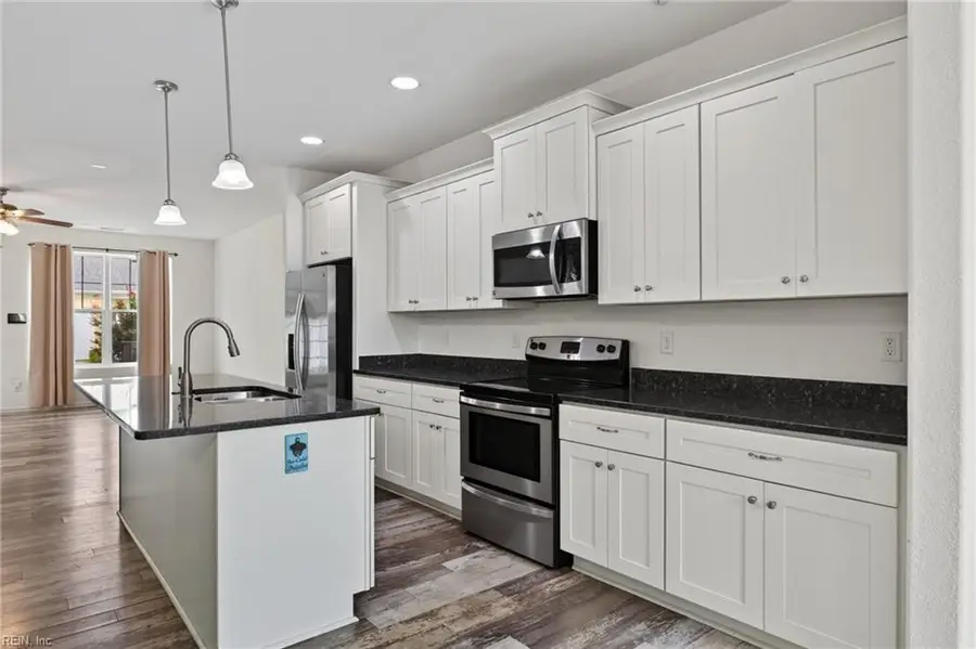 937 E Ocean View Avenue, Norfolk, VA 23503 - #2