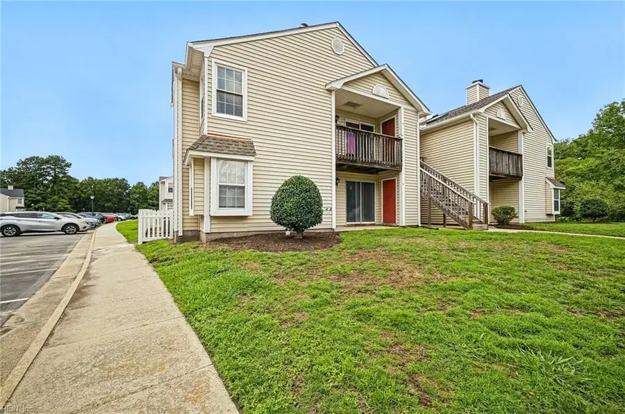 1709 Rock Bridge Mews #B, Chesapeake, VA 23320 - #3