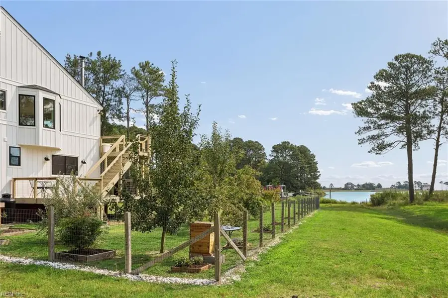 4203 Seaford Road, Seaford, VA 23696 - #2