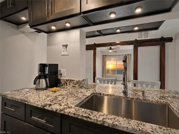 3288 Page Avenue #1214, Virginia Beach, VA 23451