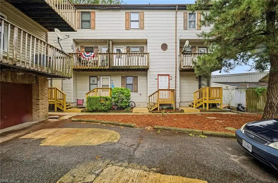 225 A View Avenue #202, Norfolk, VA 23503 - #2