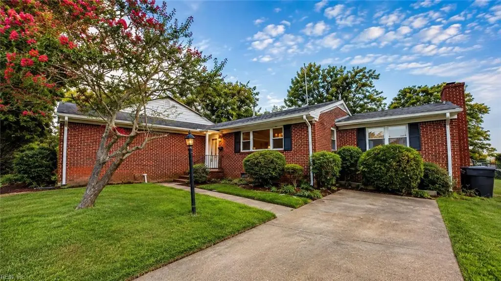 58 College Place, Hampton, VA 23669 - #1