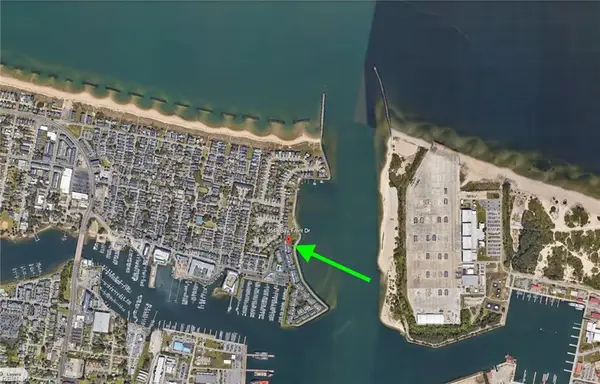 9548 Bay Front Drive, Norfolk, VA 23518