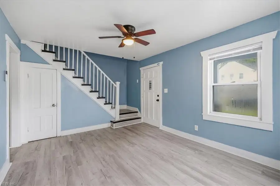 18 Barney Place, Portsmouth, VA 23702 - #2